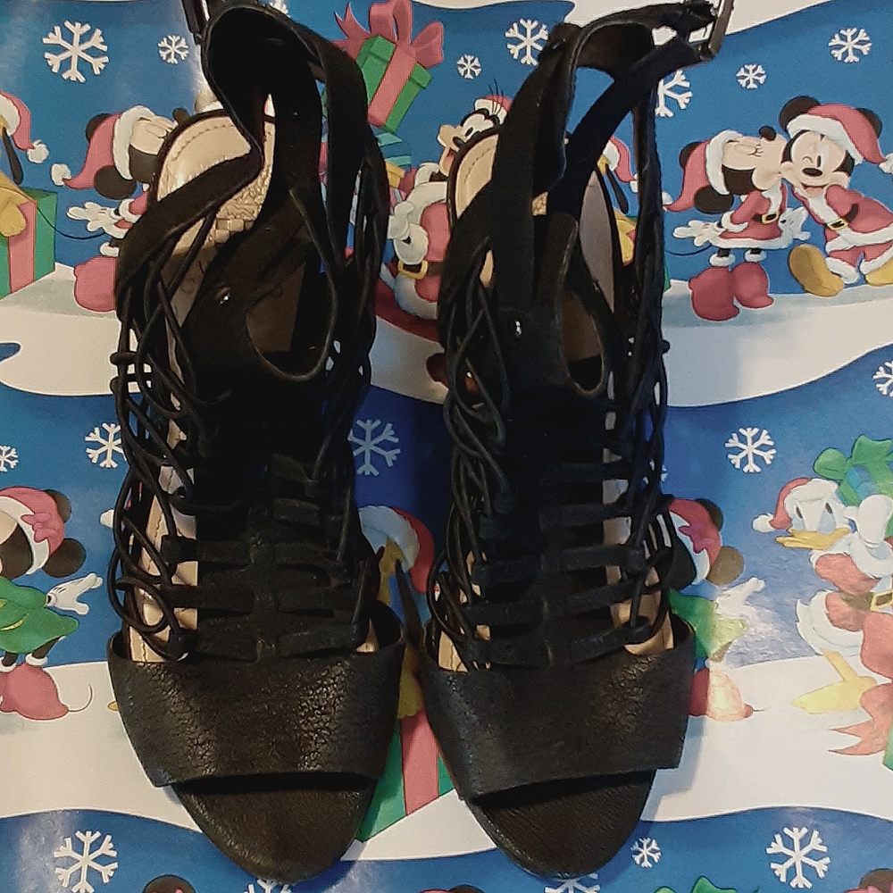 Women shoes heels